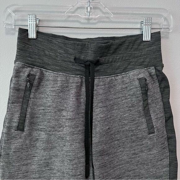 Lululemon Gray Joggers Size 2 - Picture 2 of 8
